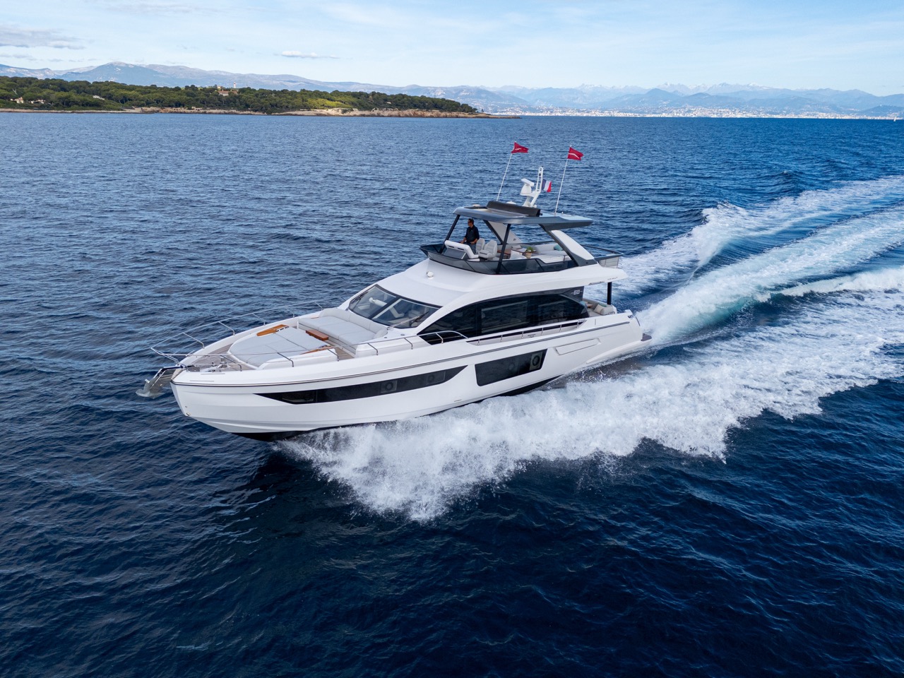 AZIMUT - FLY 68