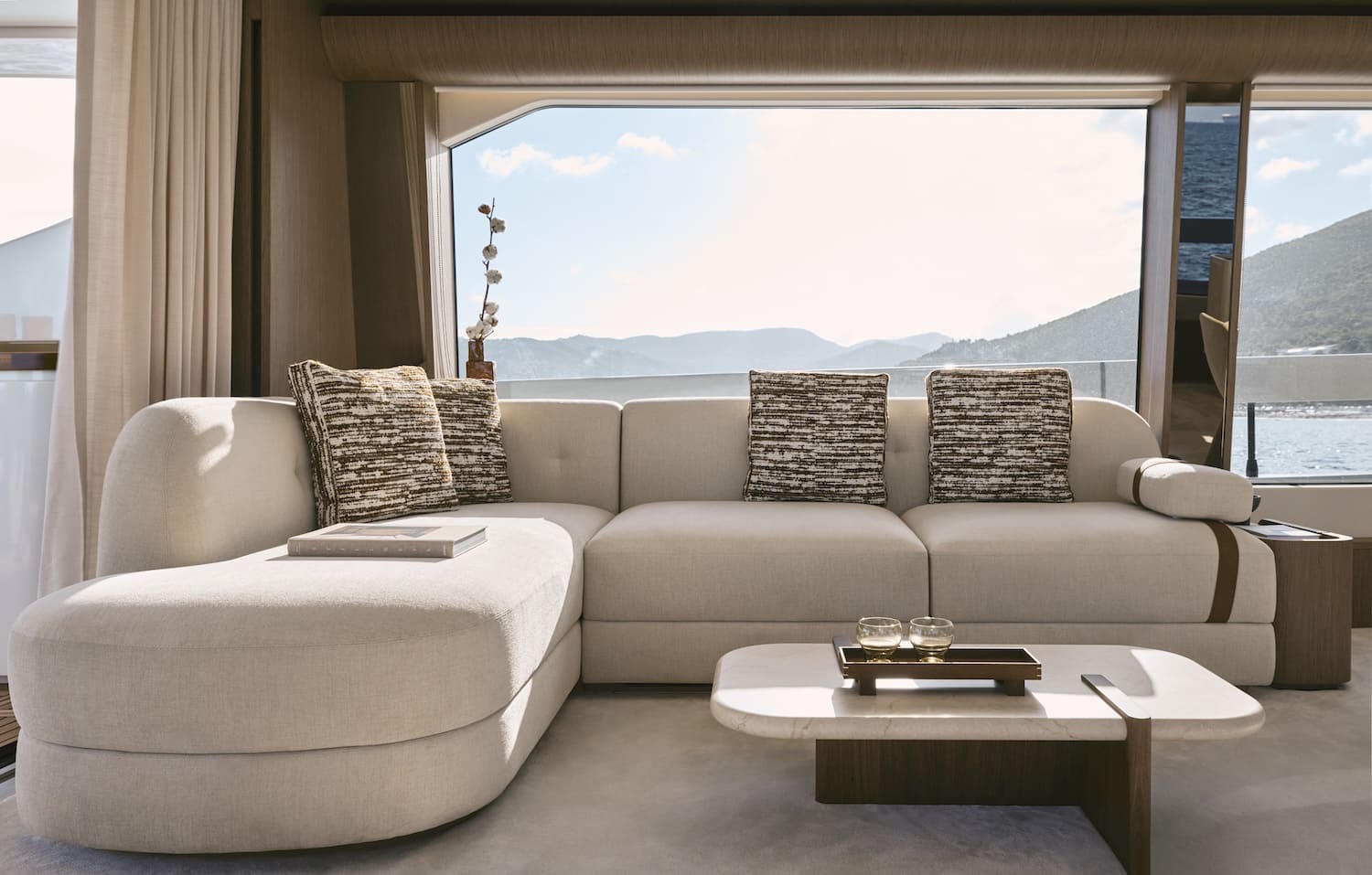 AZIMUT AZIMUT - Flybridge 82 - Outside