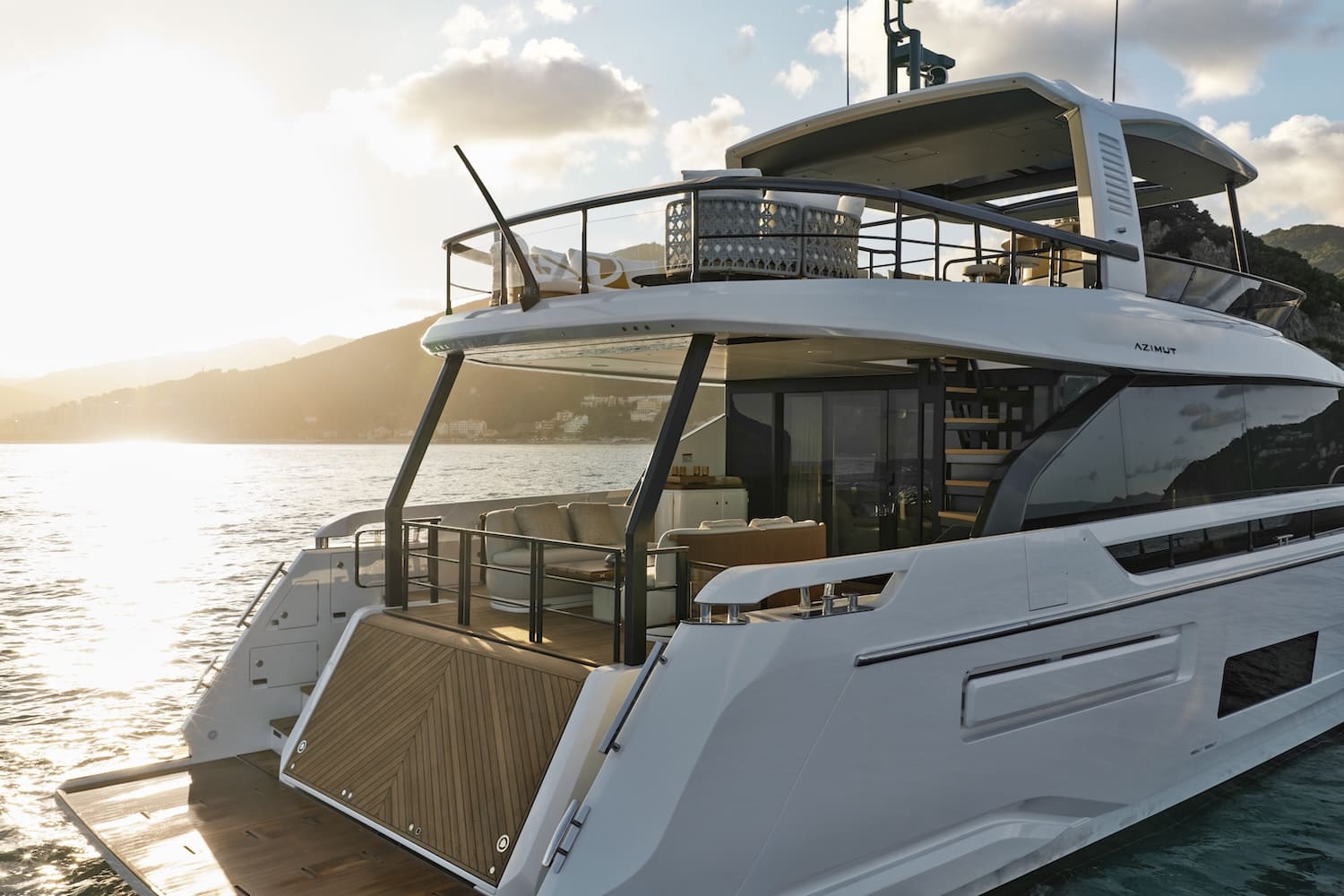 AZIMUT AZIMUT - Flybridge 82 - Outside