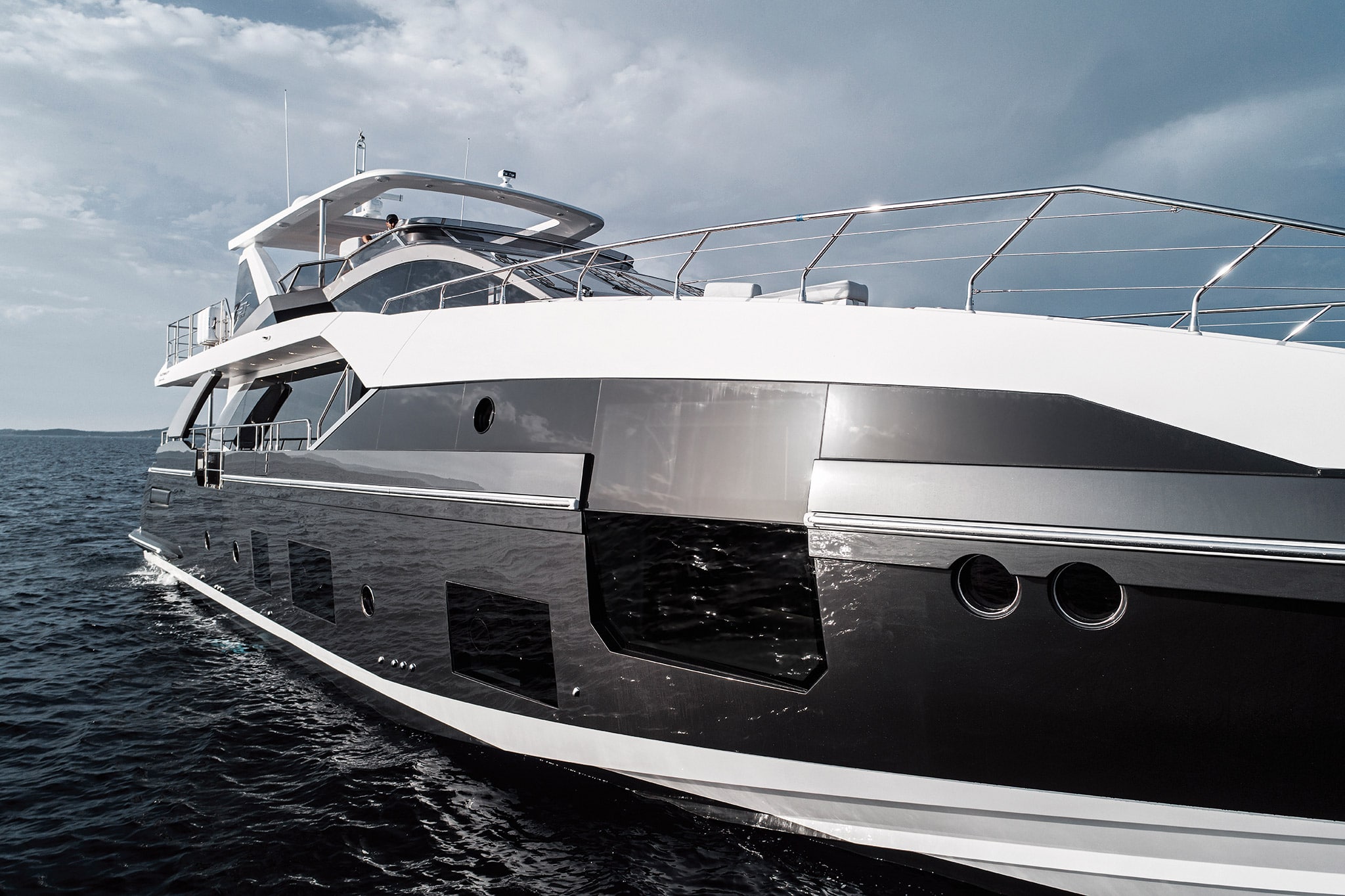 AZIMUT AZIMUT - Grande 27M - Outside