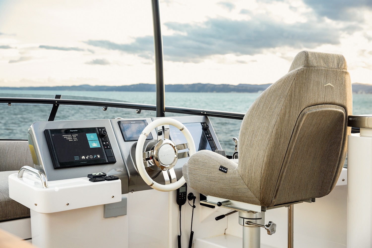 AZIMUT AZIMUT - Magellano 66 - Outside