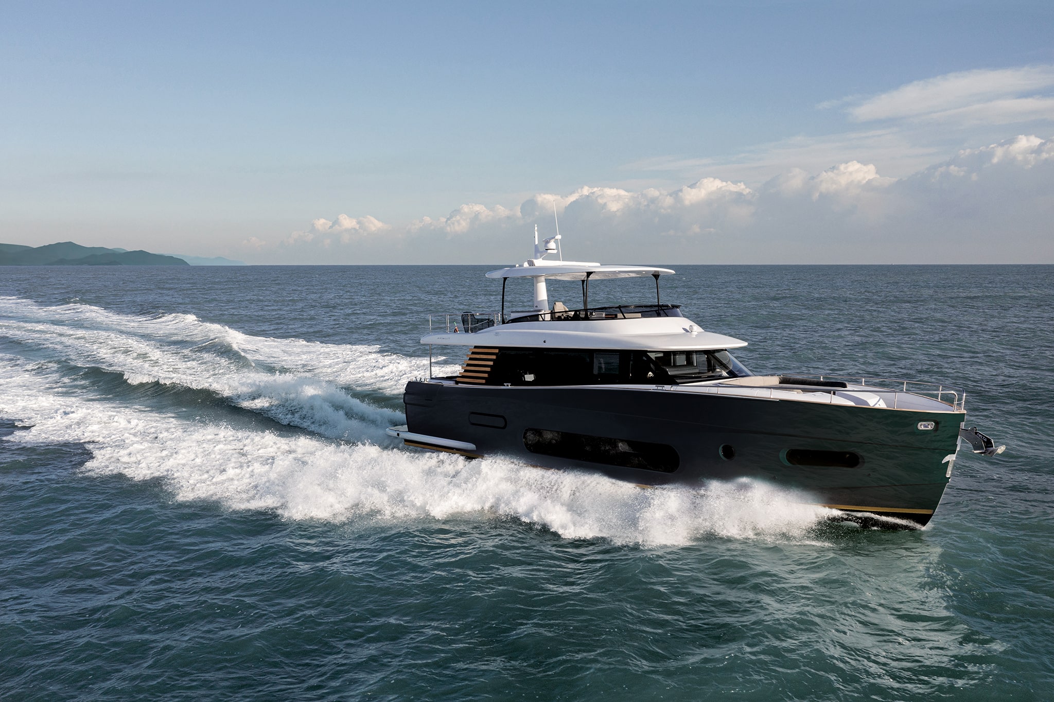 AZIMUT AZIMUT - Magellano 66 - Outside