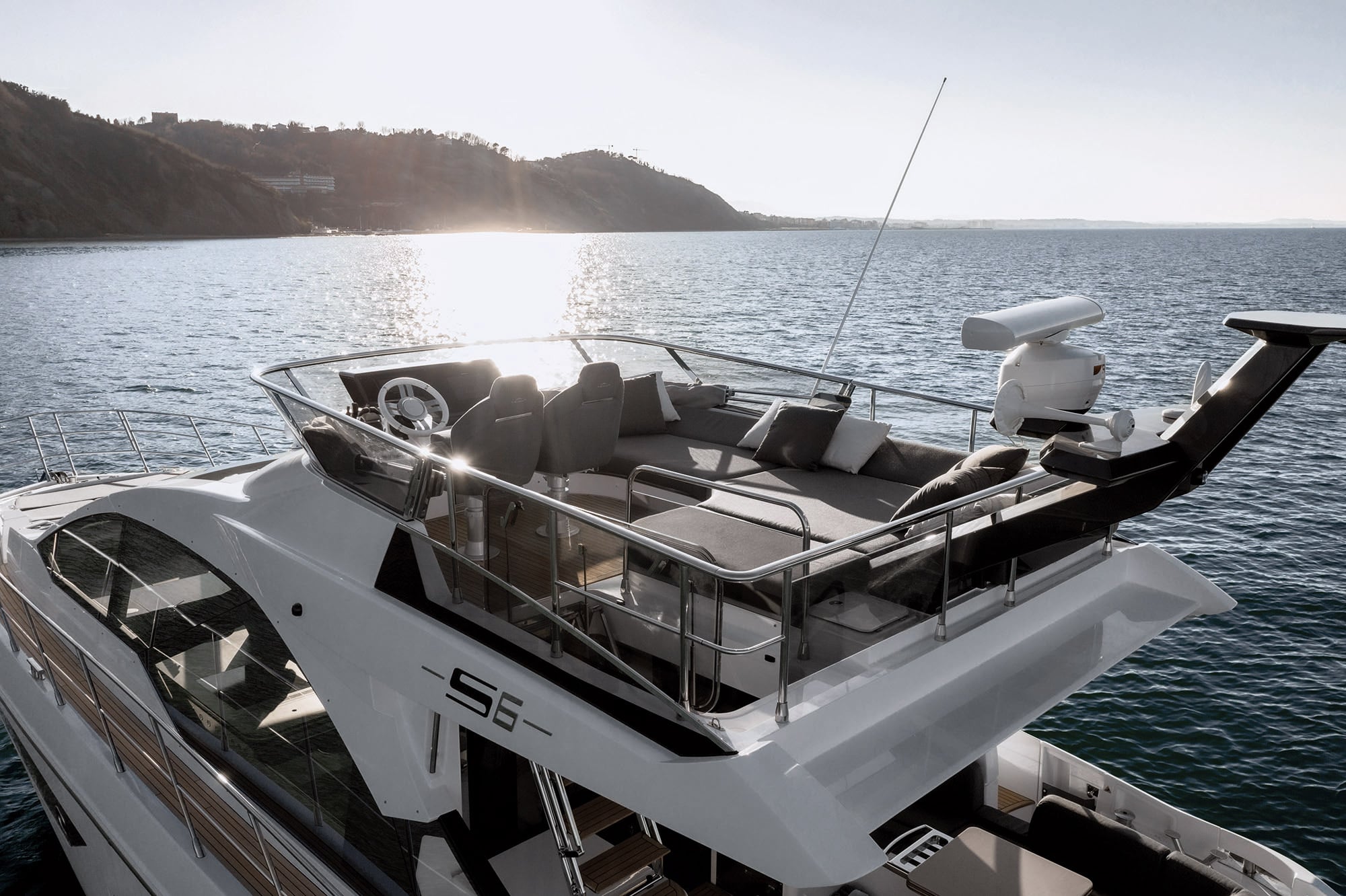 AZIMUT AZIMUT - S 6 - Outside