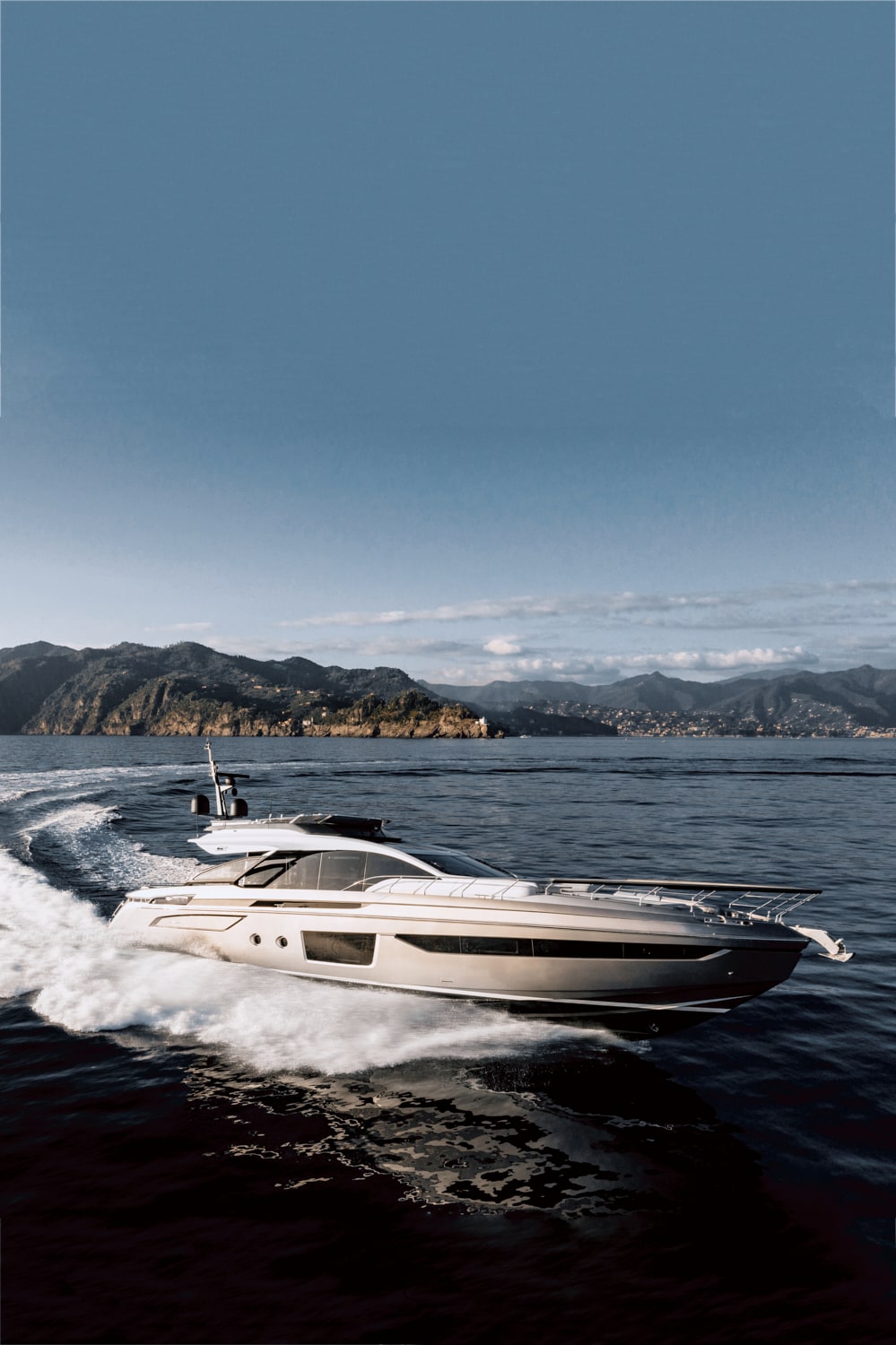 AZIMUT AZIMUT - S 8 - Outside