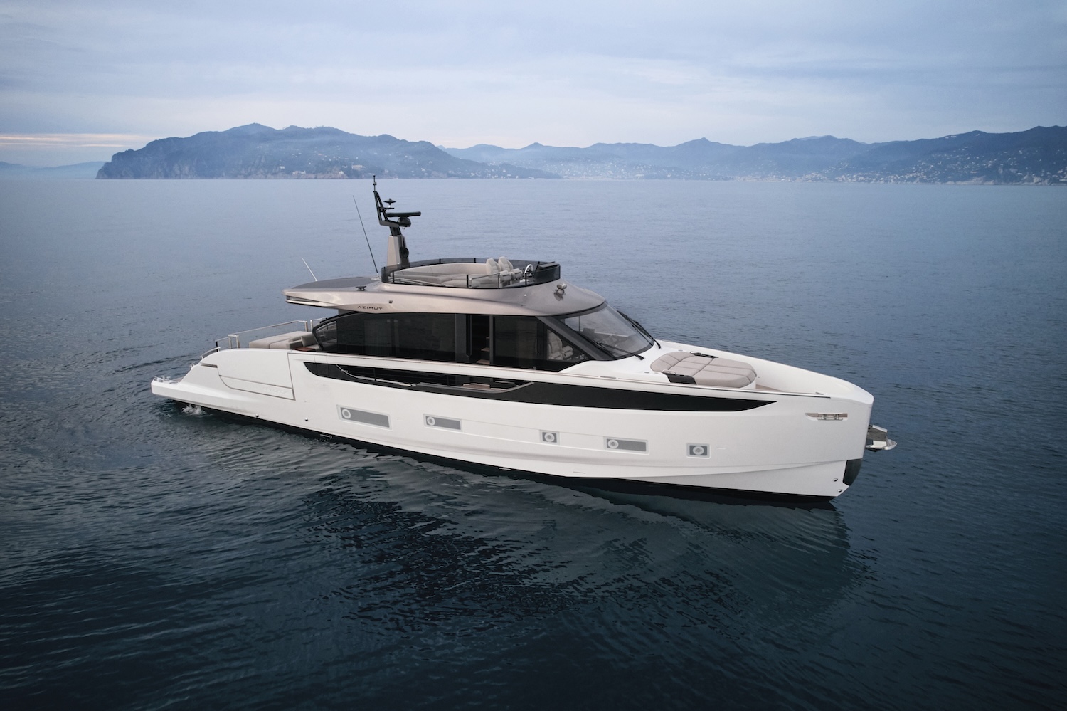 AZIMUT AZIMUT - Seadeck 7 - Outside