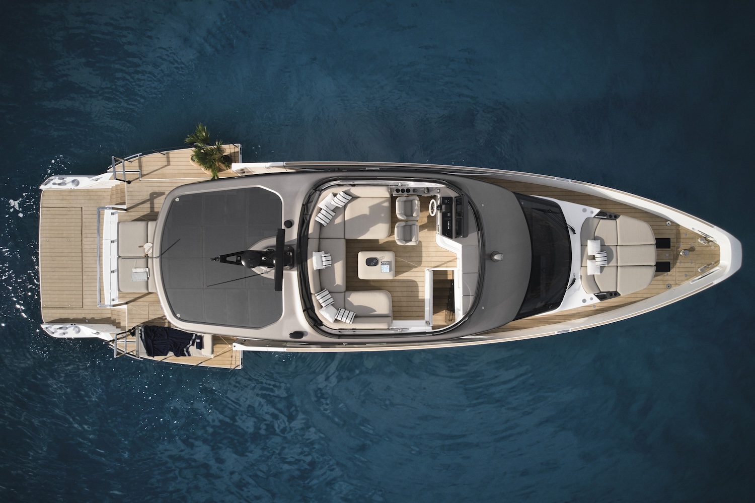 AZIMUT AZIMUT - Seadeck 7 - Outside