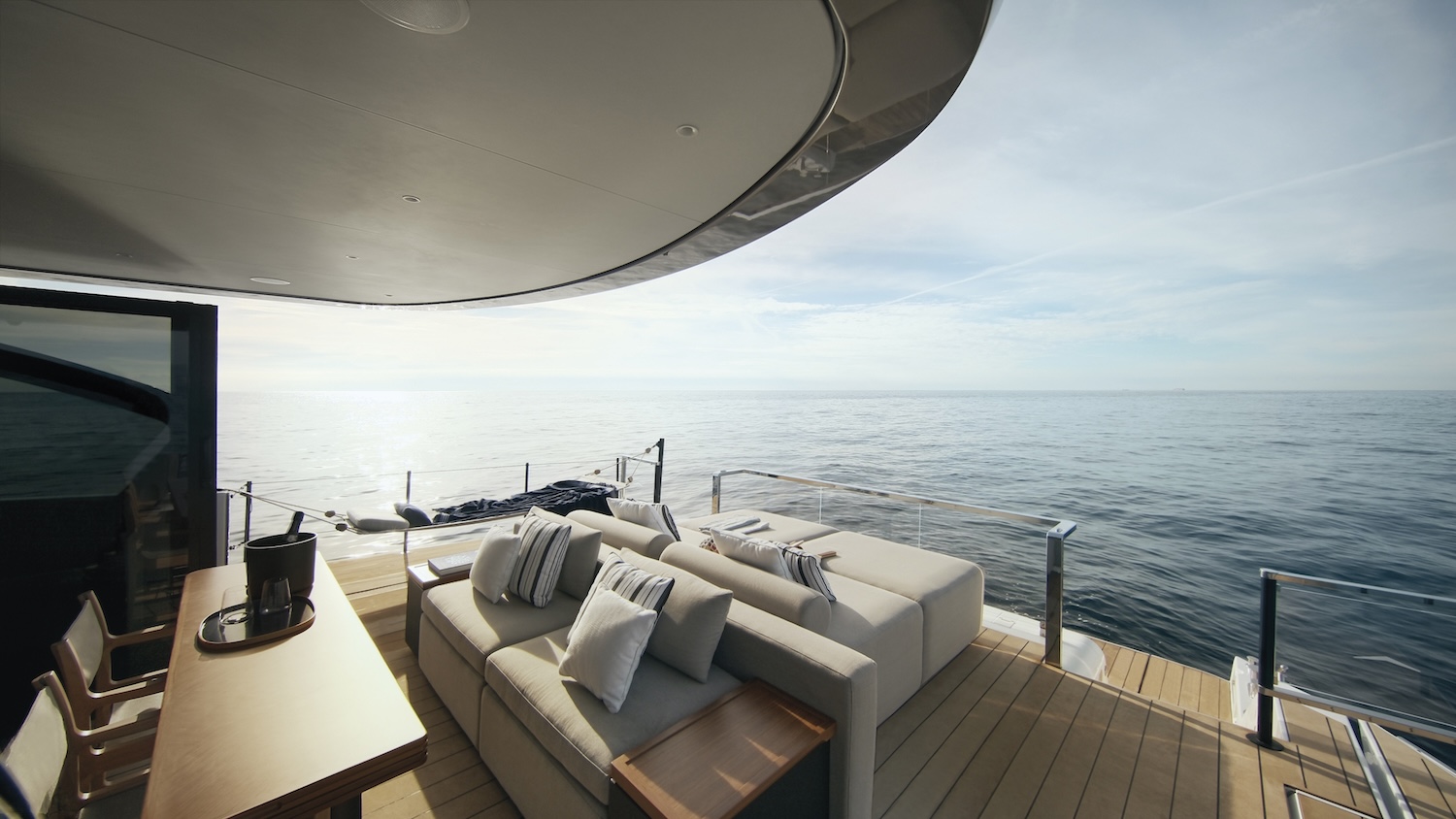 AZIMUT AZIMUT - Seadeck 7 - Outside