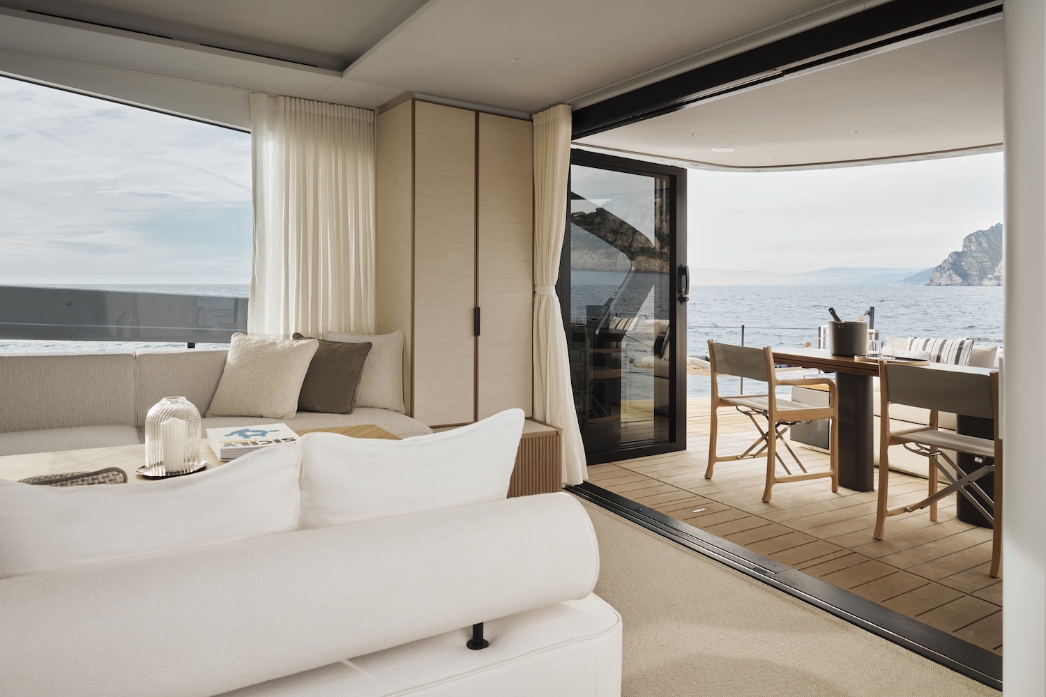 AZIMUT AZIMUT - Seadeck 7 - Outside