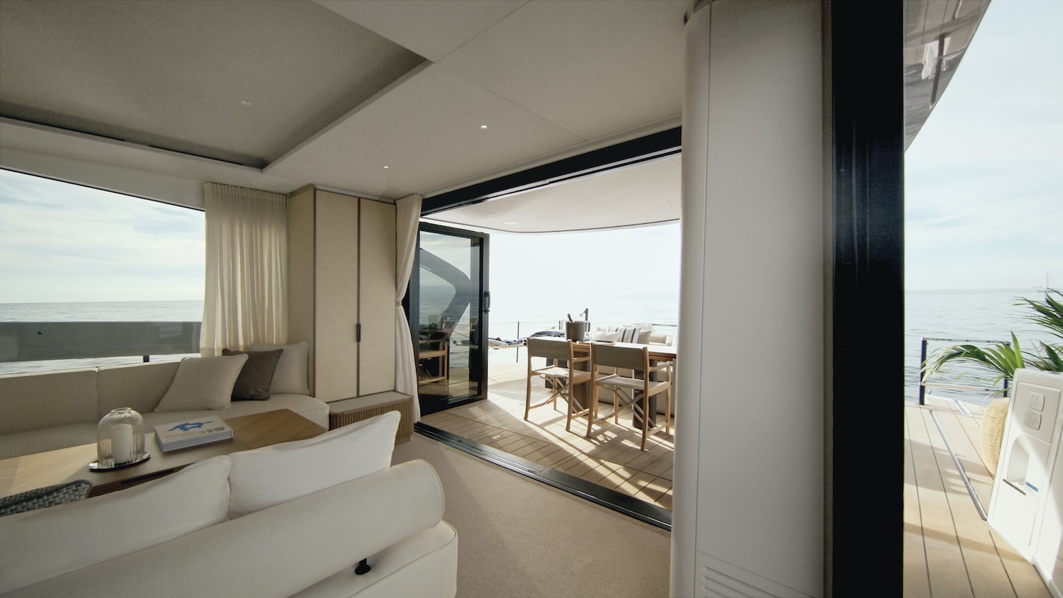 AZIMUT AZIMUT - Seadeck 7 - Outside